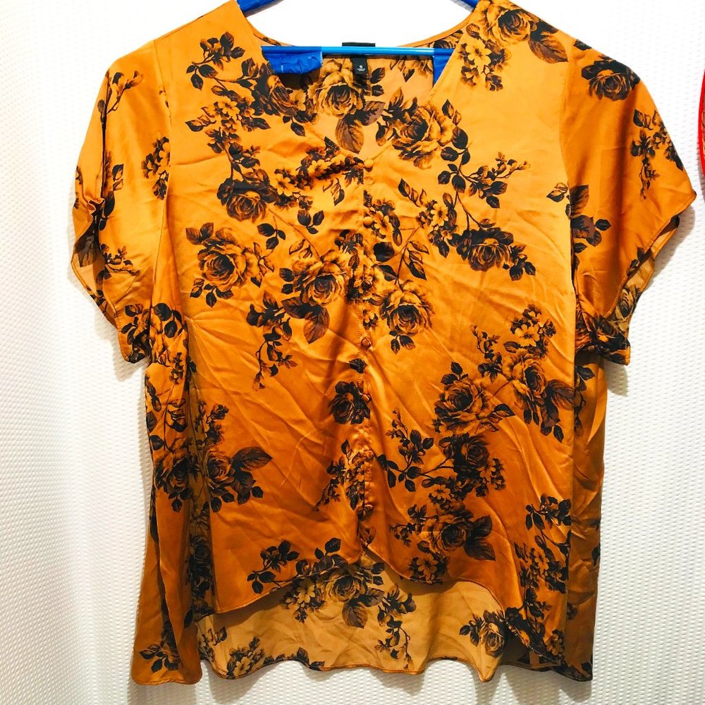 Torrid Marigold & Black Floral Satin Charmeuse Button Midi Blouse Plus Size 5X